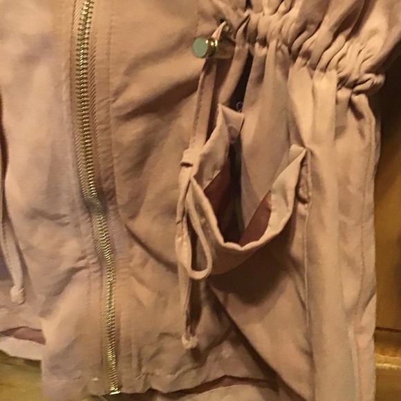 Dusty Rose Jr XL Utility Jacket - Hooded - Picture 4 of 7